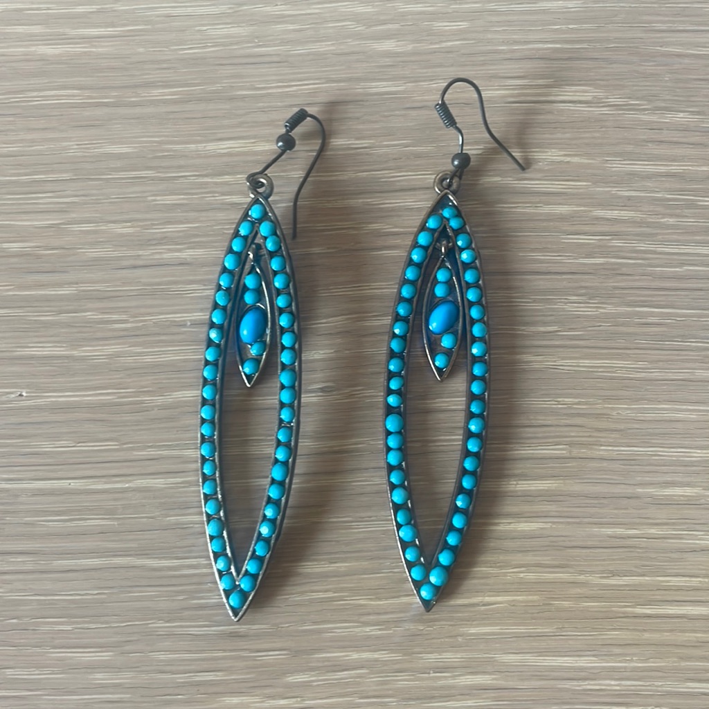 Turquoise Drop Earring 20$